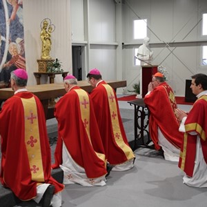 Kardinal Bozanić predvodio Službu Muke Gospodnje u Bogoslužnom prostoru bl. Alojzija Stepinca